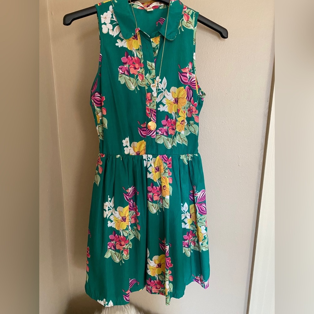 Chelsea & Violet Floral Swing Dress w/ Back Cutout
